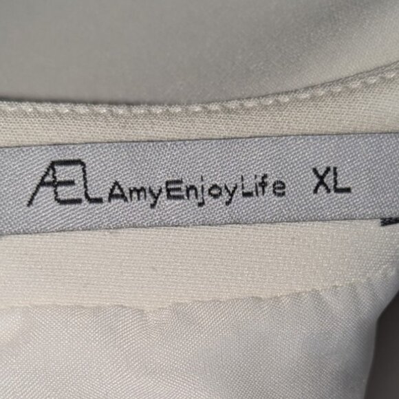 AmyEnjoyLife Mini Shirt Dress XL Long V-Neck Short Sleeve Keyhole Back White - Picture 6 of 9